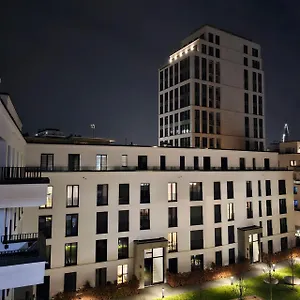 Appartement 3 2 Bathrooms 2 Toilets New Center Of Underground Parking Space Contactless Self Check-in, Düsseldorf